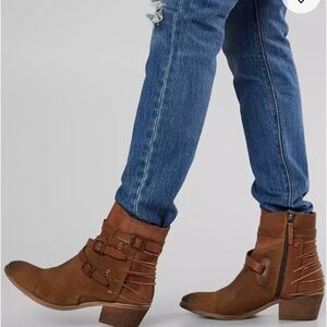 Roan By Bed Stu Jag Brown Suede Leather Belted Ankle Boots 10 Distressed